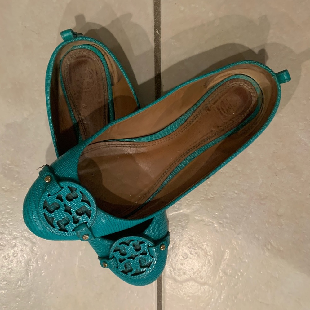 Women flats